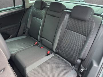 VW Tiguan Active 1.5 TSI Sitzhzg+Abstand+DAB+AHK, Bild 20