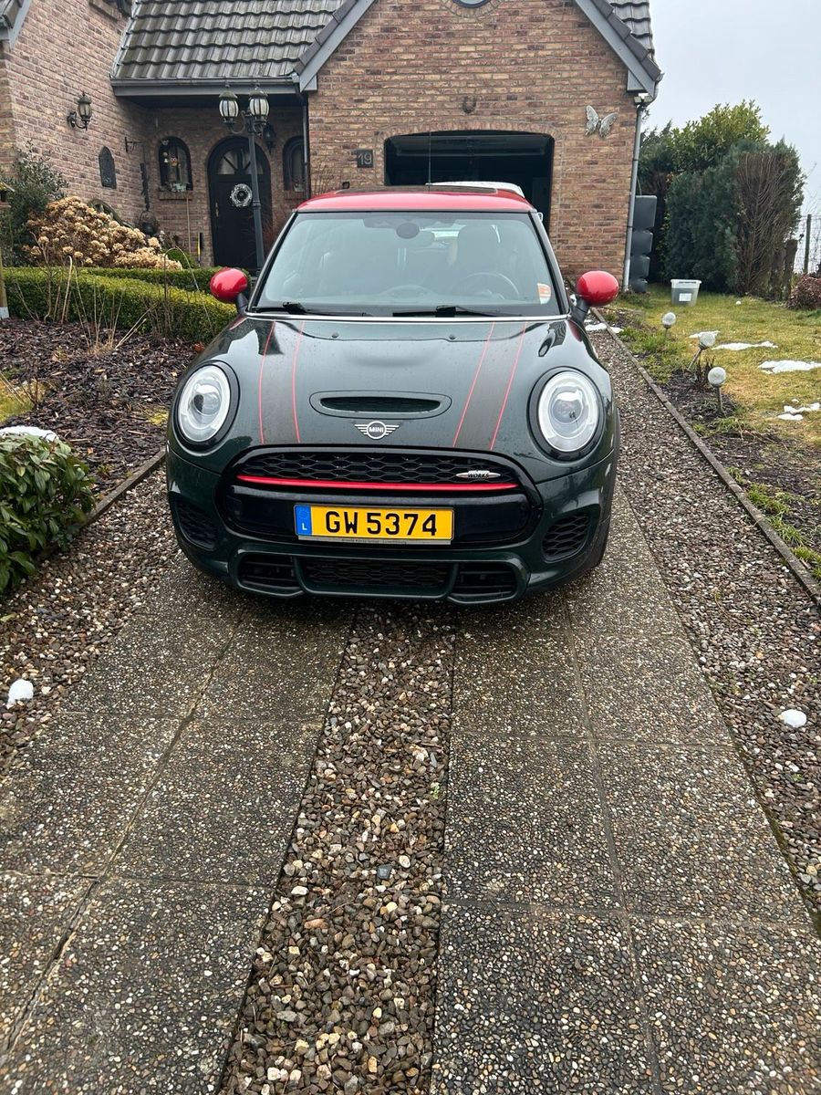 MINI JOHN_COOPER_WORKS