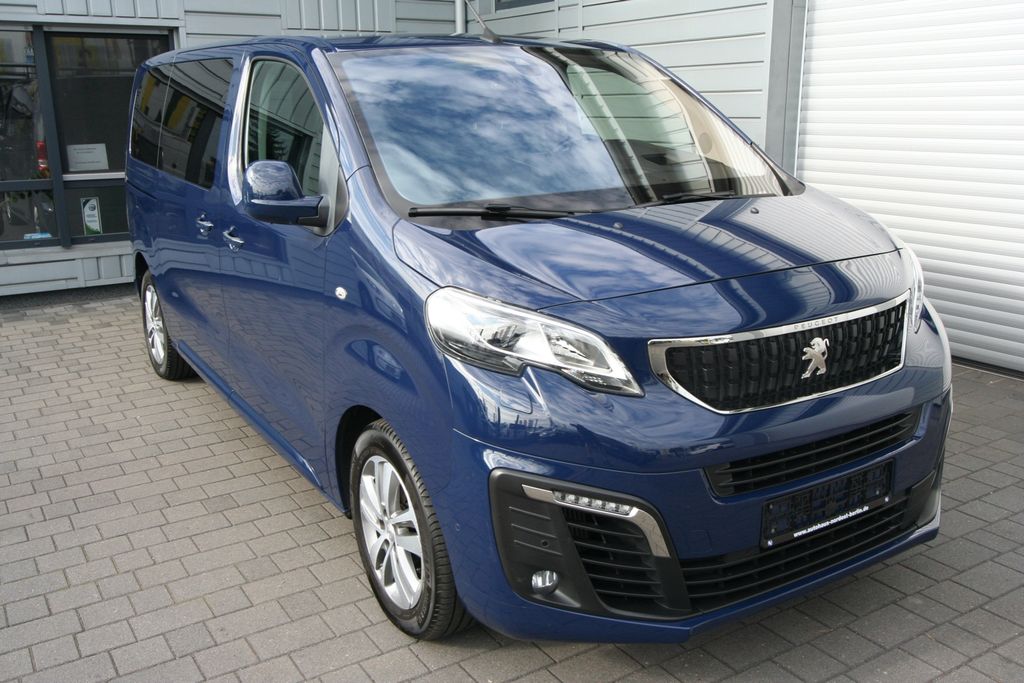 Image of Peugeot Traveller