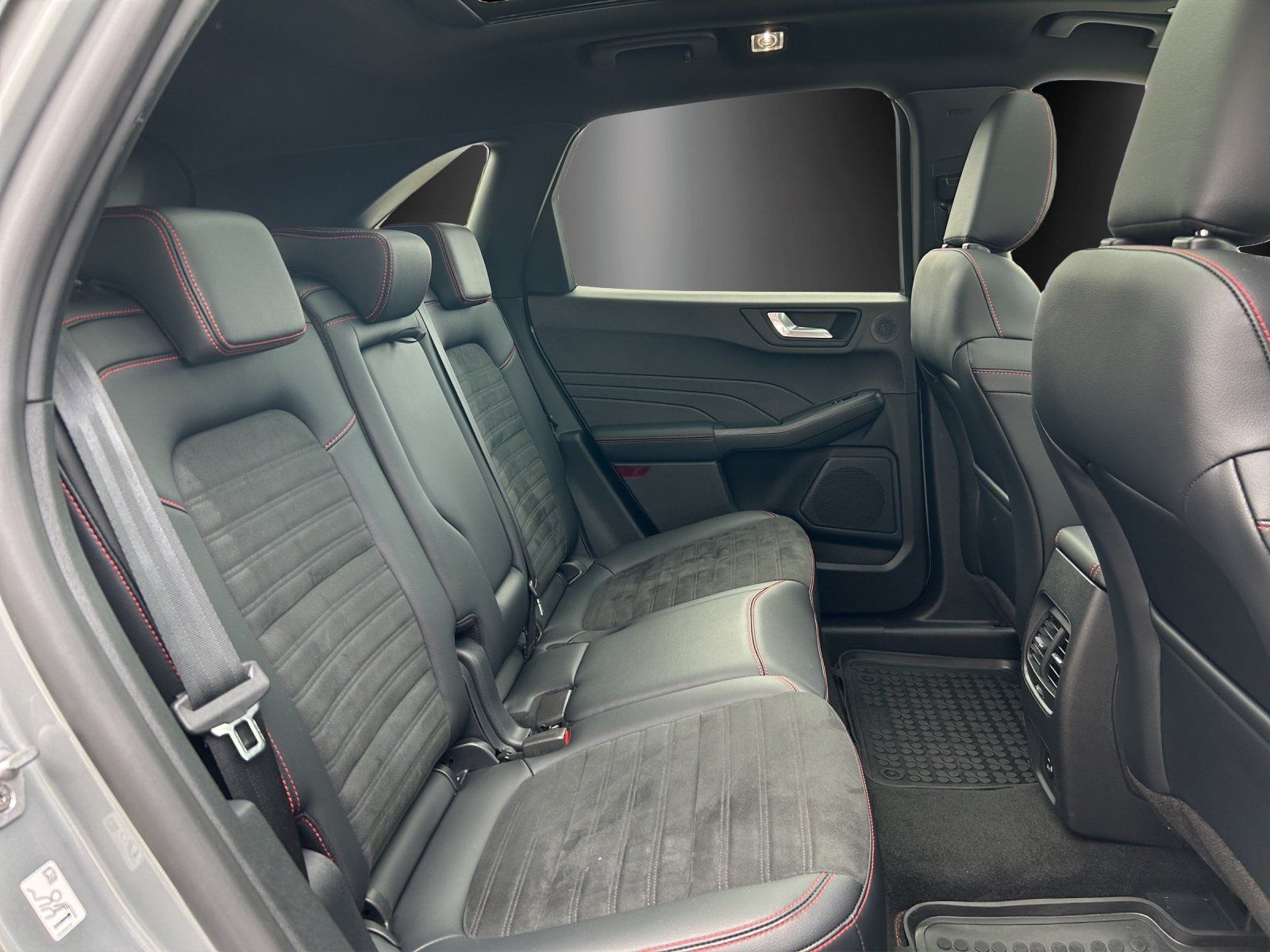 Fahrzeugabbildung Ford Kuga 2.5 PHEV ST-Line X Aut./LED/ACC/KAMERA/PANO