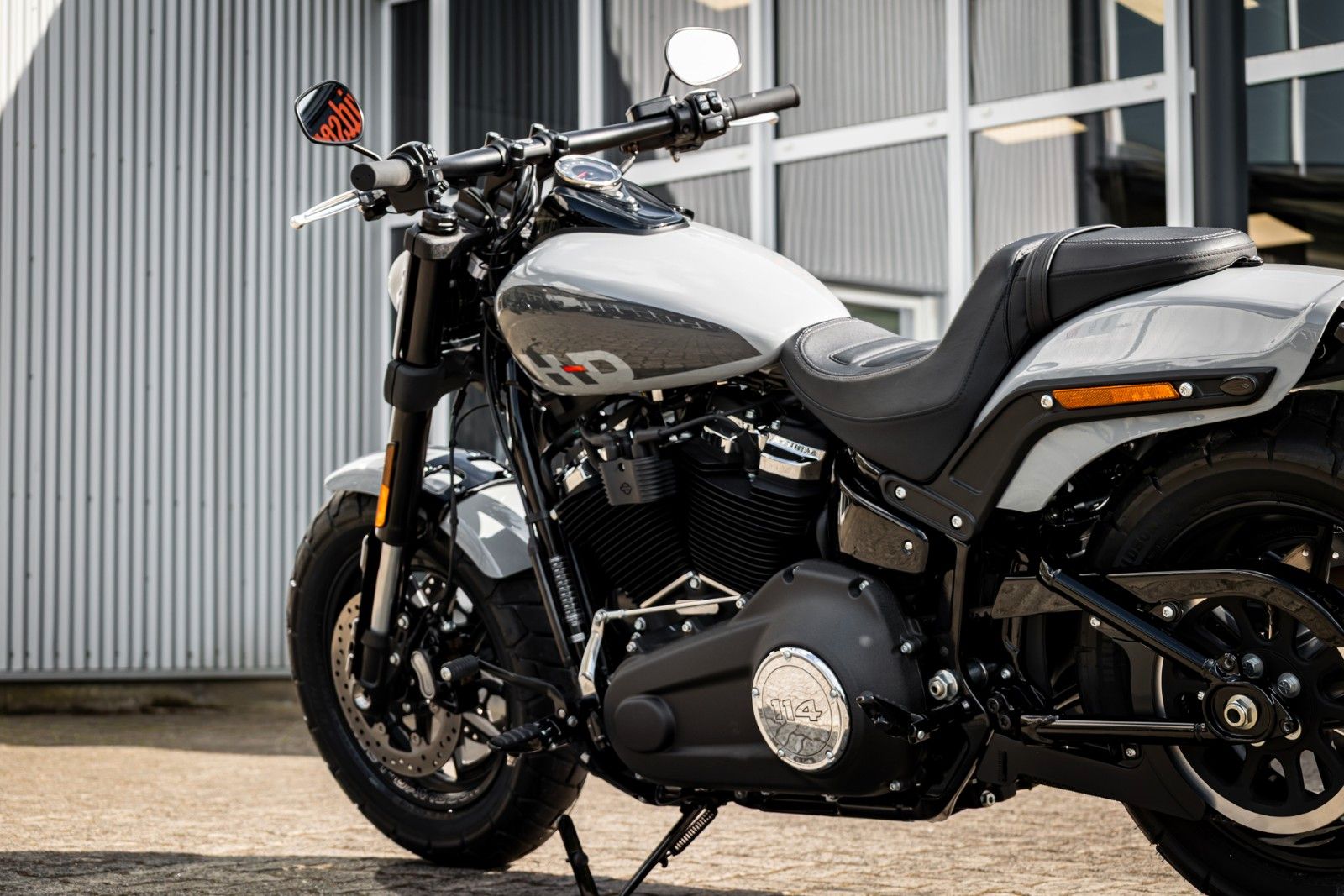 Fahrzeugabbildung Harley-Davidson FXFBS Fat Bob 114 CUI Softail - Jekill & Hyde