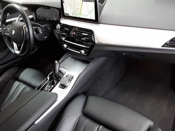 BMW 530 - 9