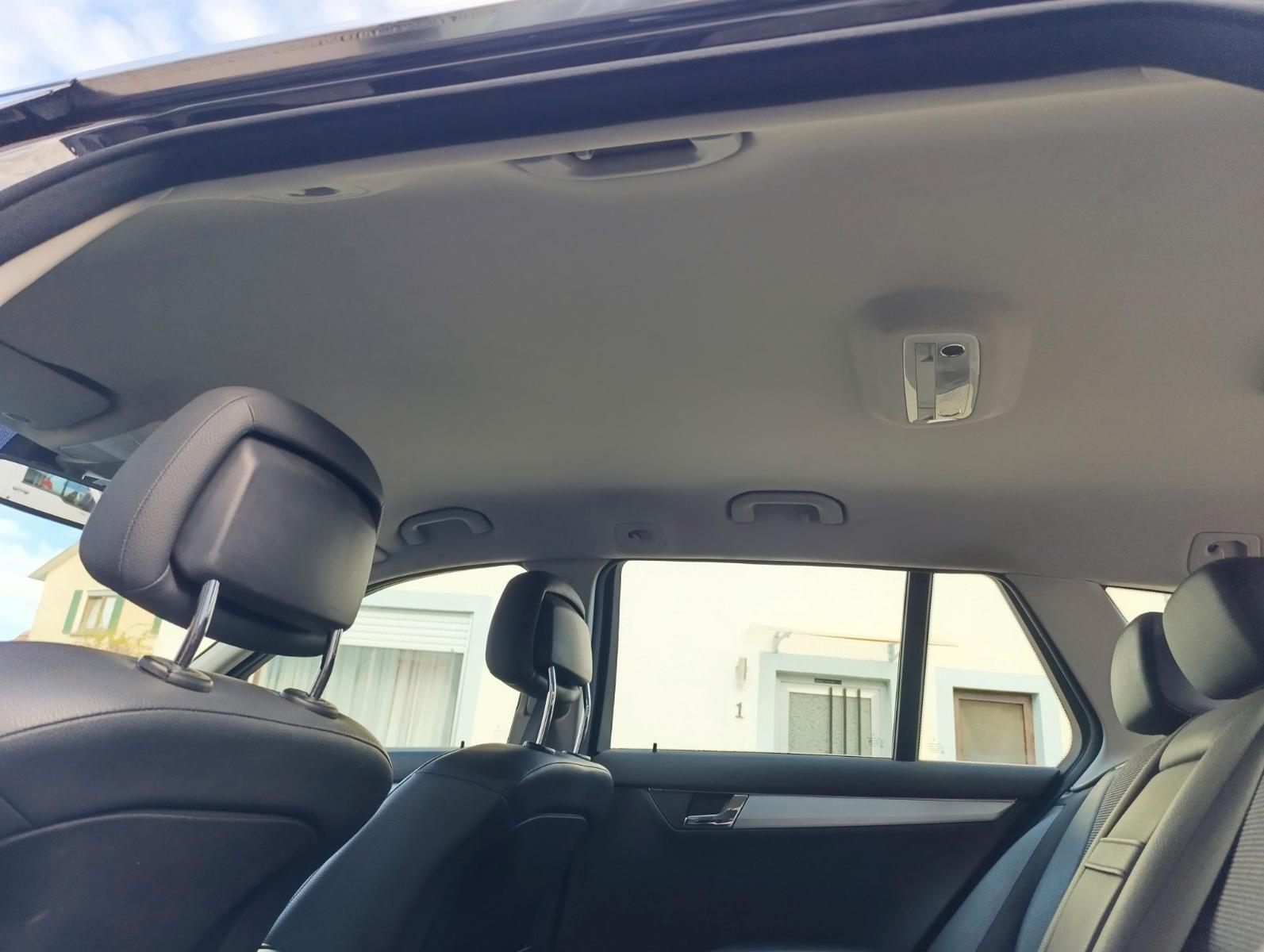 Mercedes-Benz C220 2011 — photo 13