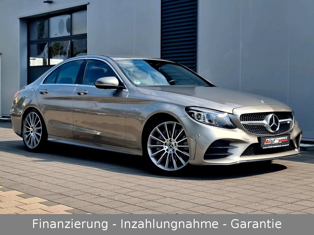 Image of Mercedes-Benz C 400