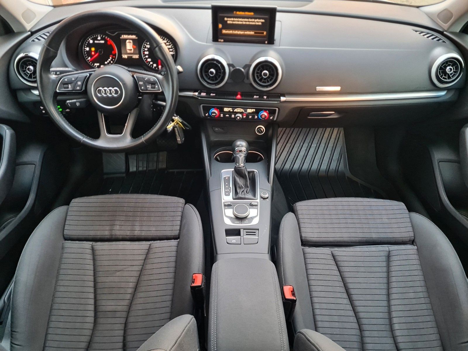 Audi A3 Sportback S-Line*Autom.*Navi*Xenon* foto 9