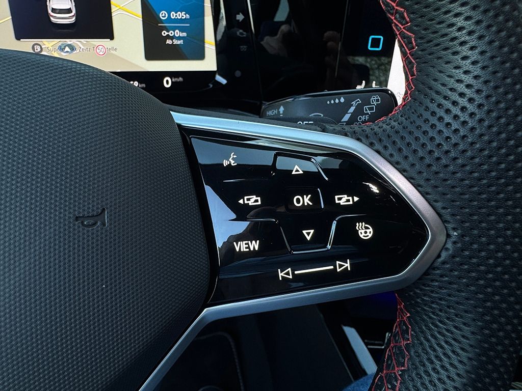 Golf VIII GTI 2.0 TSI *MATRIX*H&K*BLACK*NAVI*