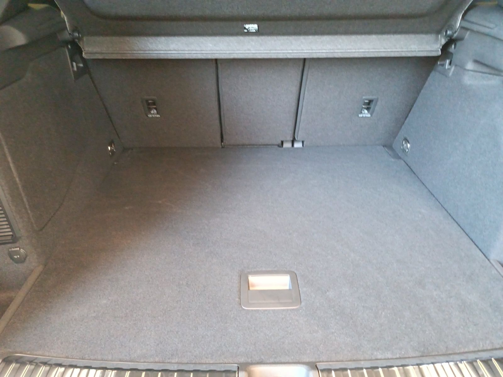 Audi Q3 SUV e-hybrid 200 kW S tronic *AHK*RFK*Klima* foto 18