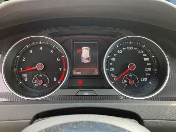 Volkswagen Golf GTI 2.0 TSI °Navi°Bi-Xenon°PDC°SHZ°AAC°