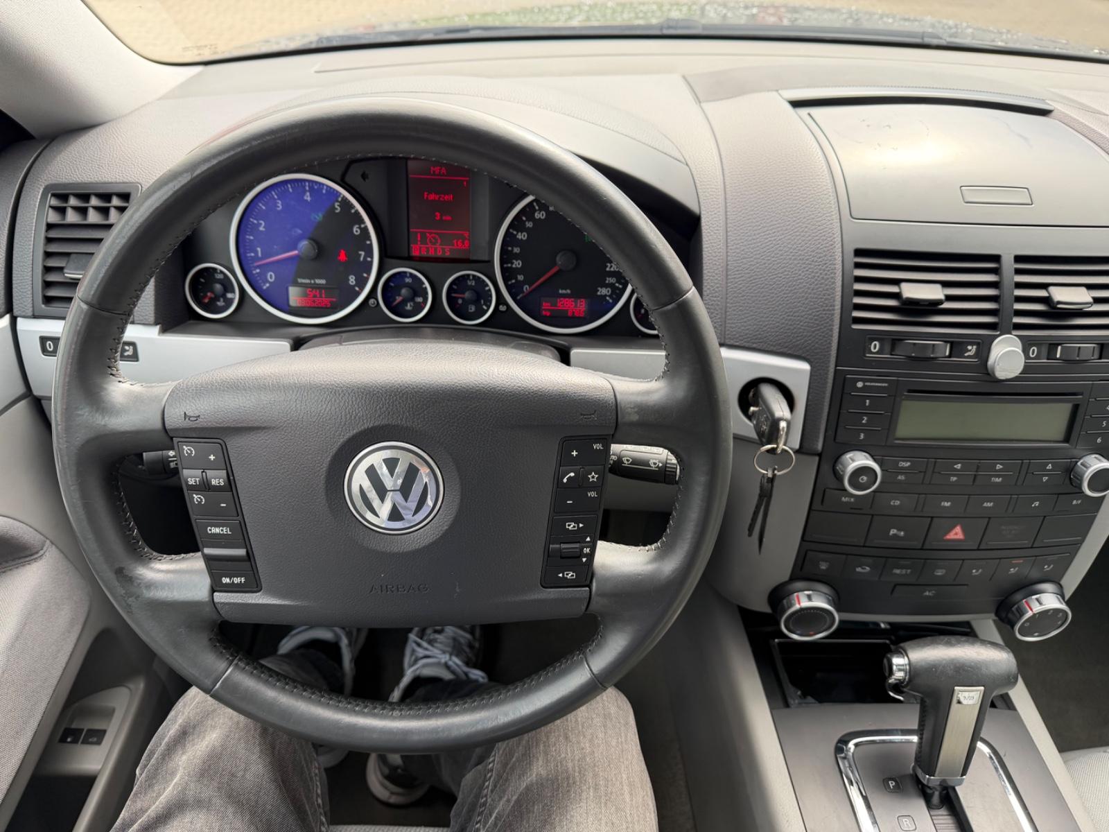 Volkswagen Touareg V6 TDI 280ch - 1ère main