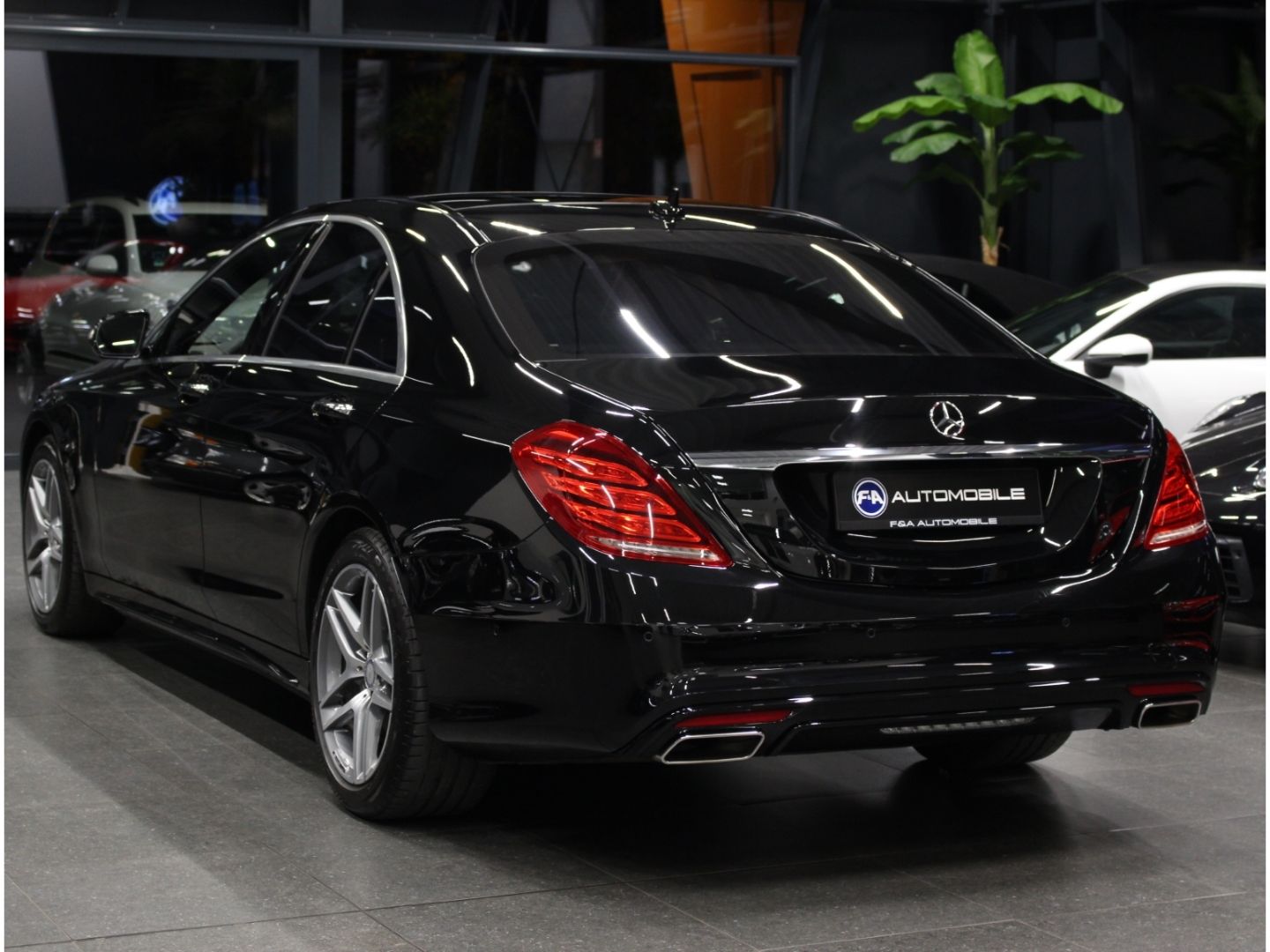 Fahrzeugabbildung Mercedes-Benz S 500 AMG Line Nachtsicht*Burmester*Voll*