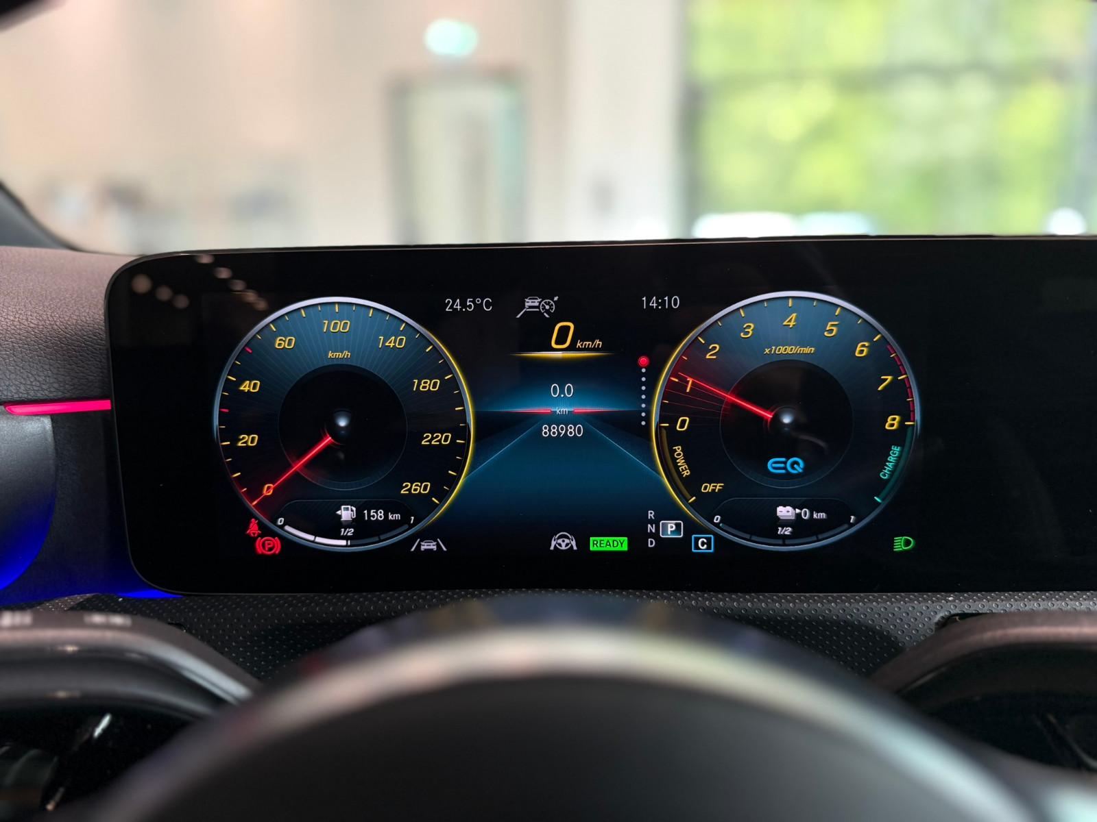 Mercedes-Benz A 250 e /FAP/DISTRO/AHK/AMG/NIGHT/PANO/KAMERA/