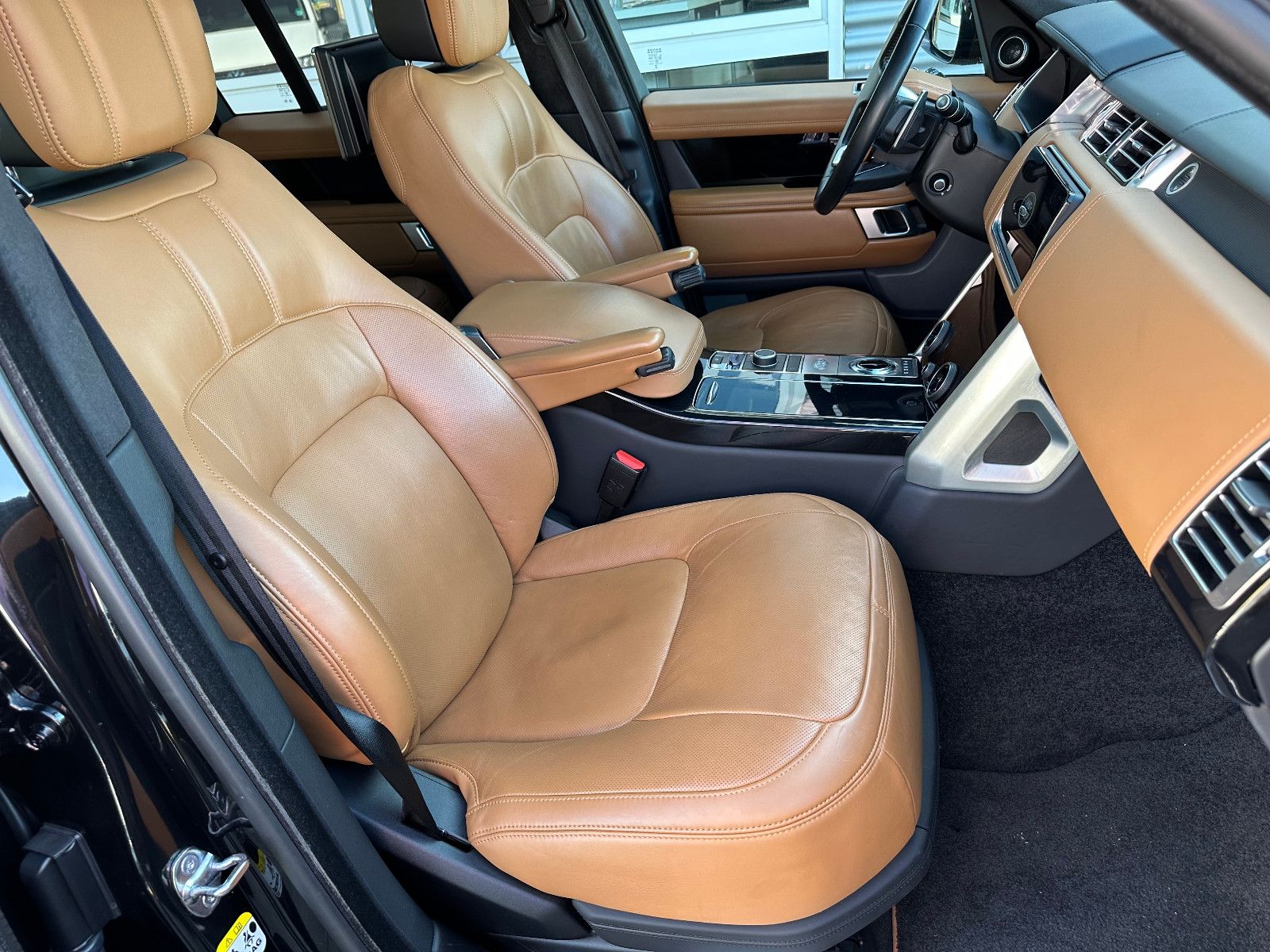 Fahrzeugabbildung Land Rover RANGE ROVER AUTOBIOGRAPHY*VOLLAUS.+1.HAND*