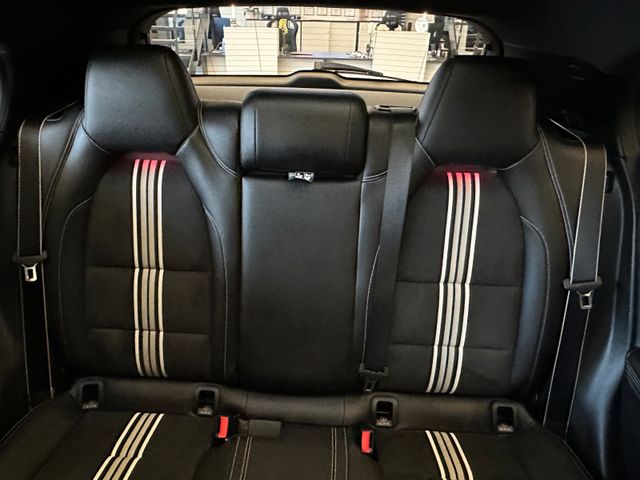 Mercedes-Benz GLA 220 d *4Matic *AHK*AMG*Pano*G Tronic*