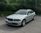 BMW E46 325ci - BMW 325 aus 2001: Coupé, 325ci