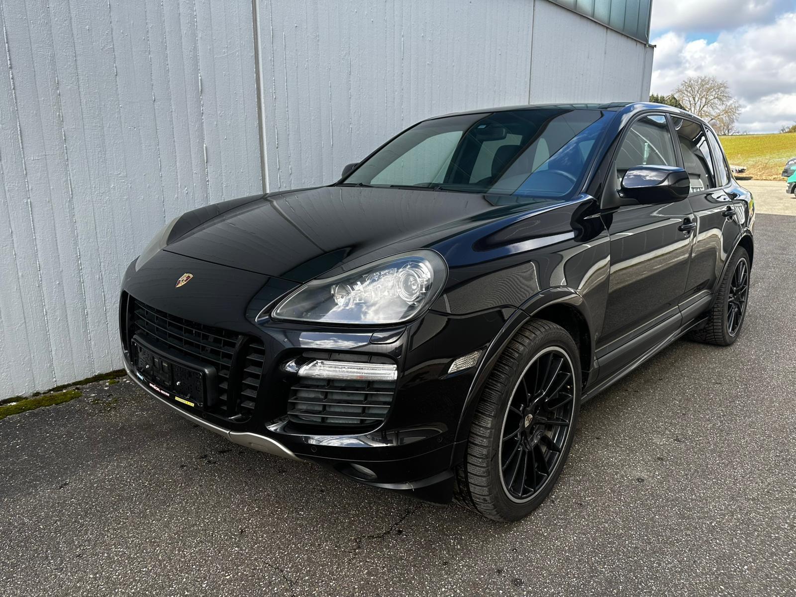 Porsche Cayenne GTS