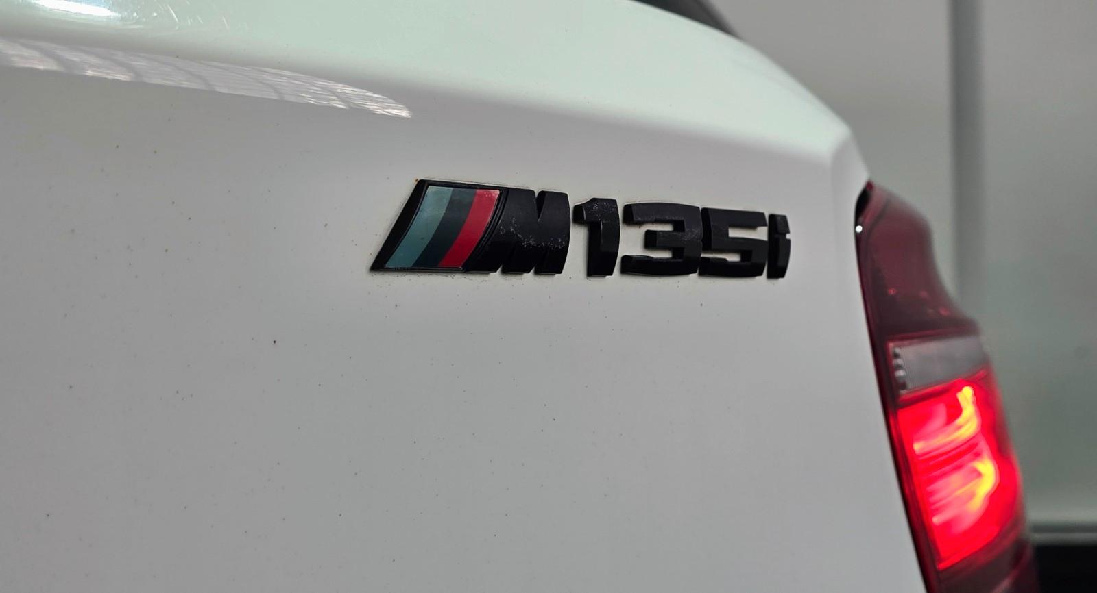 BMW M135 M135I*NAVI PROF*HARMAN KARDON*BASTUCK*LEDER*AUTO | 320 ch | BMW M135I | GPS PROF
