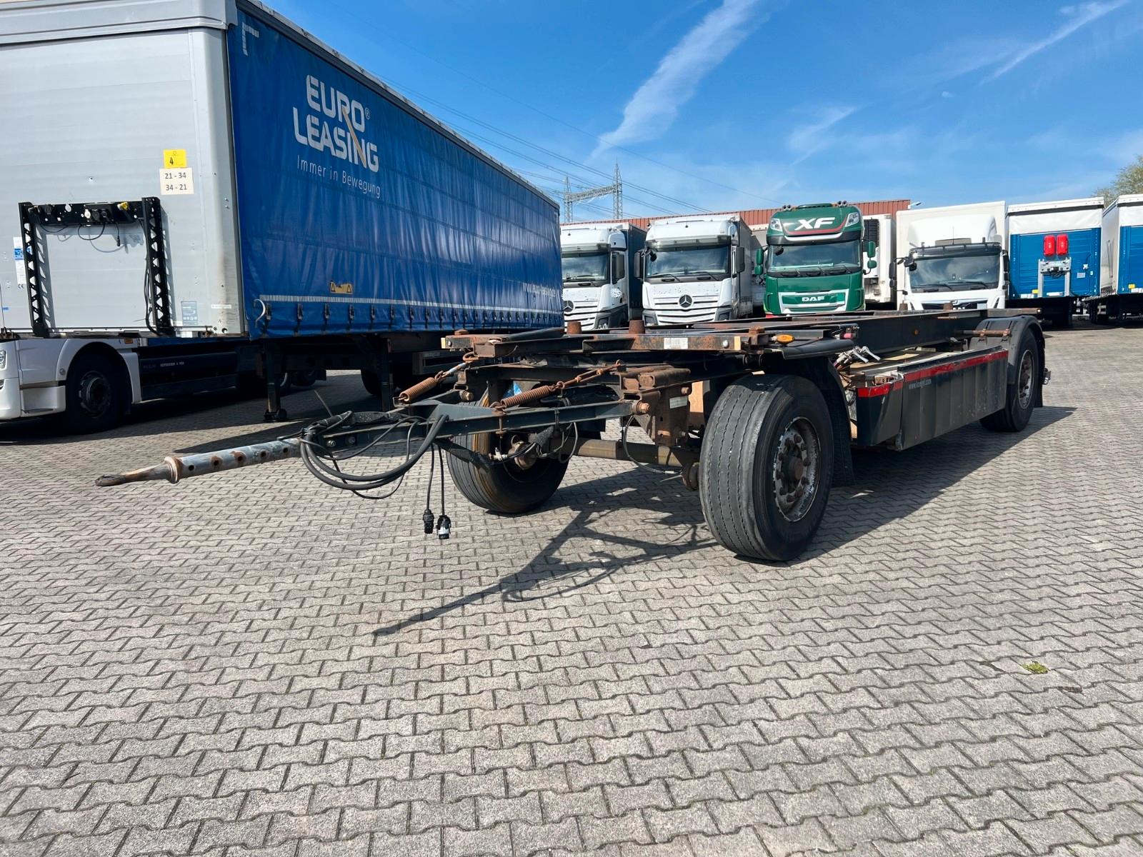 Kögel AW 18,Verzinkte Mitnahme Staplerhalterung