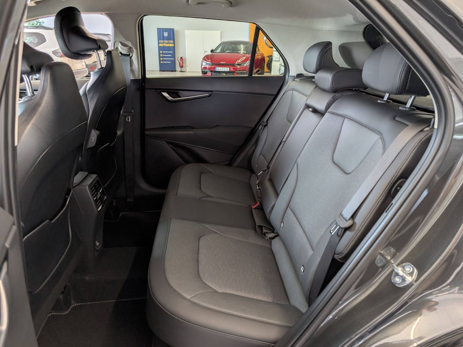 KIA Niro 1.6 HEV 129 DCT Spirit Relax 18-Zoll – Bild 8