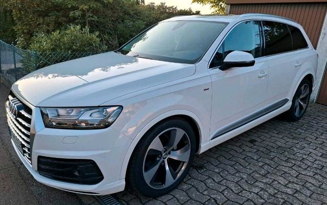 Audi Q7 quat. TDI 3.0