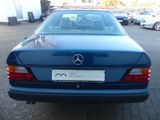 Mercedes-Benz 300 CE, guter Zustand, etwas Invest nötig - Mercedes-Benz 300 aus 1989