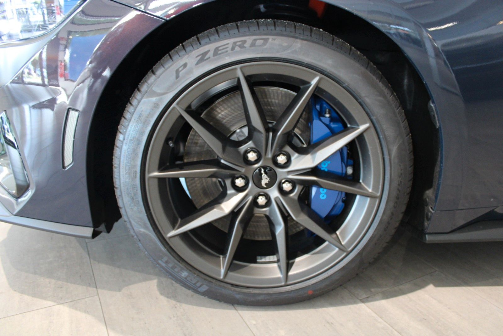 Fahrzeugabbildung Ford Mustang 5.0 Ti-VCT V8 Dark Horse AUTOMATIK