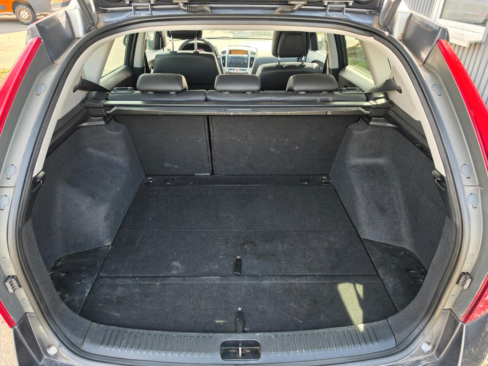 Kia cee'd Sportswagon Spirit 8fach bereift Klimatr.