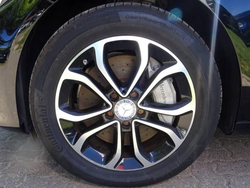 Fahrzeugabbildung Mercedes-Benz C 350 C-Klasse T-Modell C 350 e Avantgarde