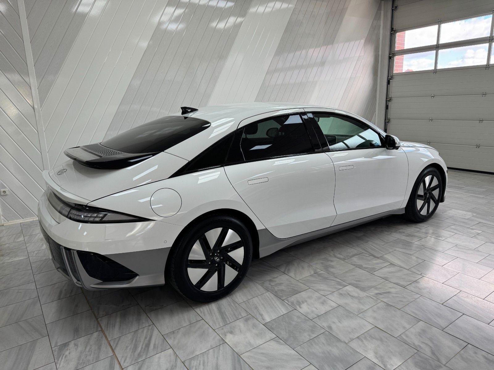 Hyundai IONIQ 6 – Bild 13