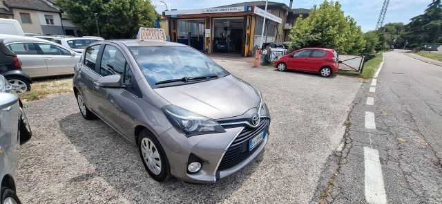 Toyota Yaris 1.0 5 porte
