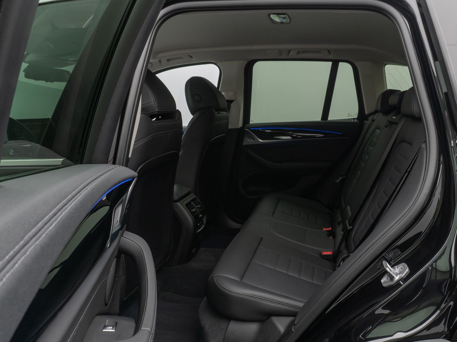 Fahrzeugabbildung BMW X3 xD20i Laser Kamera HiFi Komfort Alarm Sport