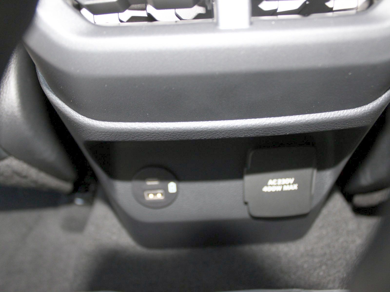 Fahrzeugabbildung Ford Ranger Raptor e-4WD Doppelkabine
