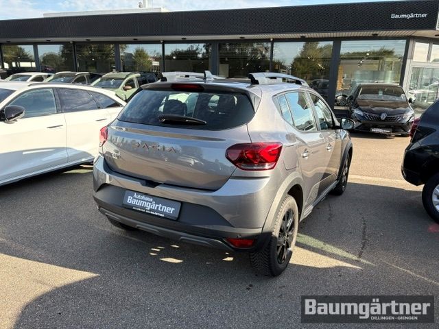 Fahrzeugabbildung Dacia Sandero Stepway Extreme TCe 90 Automatik Kamera