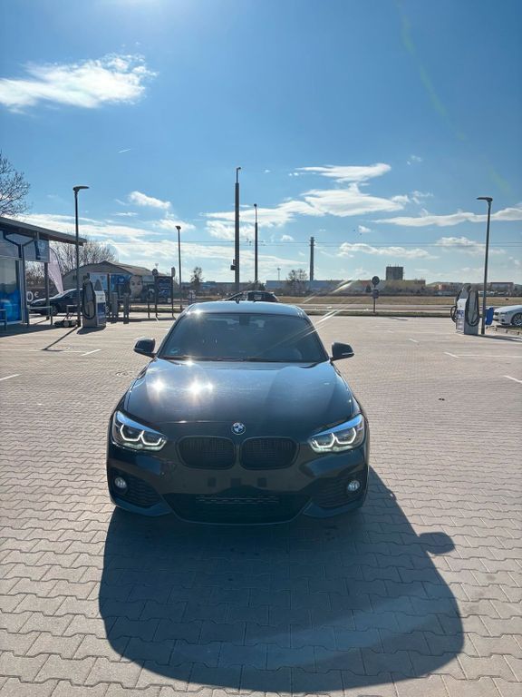 Image of BMW 118