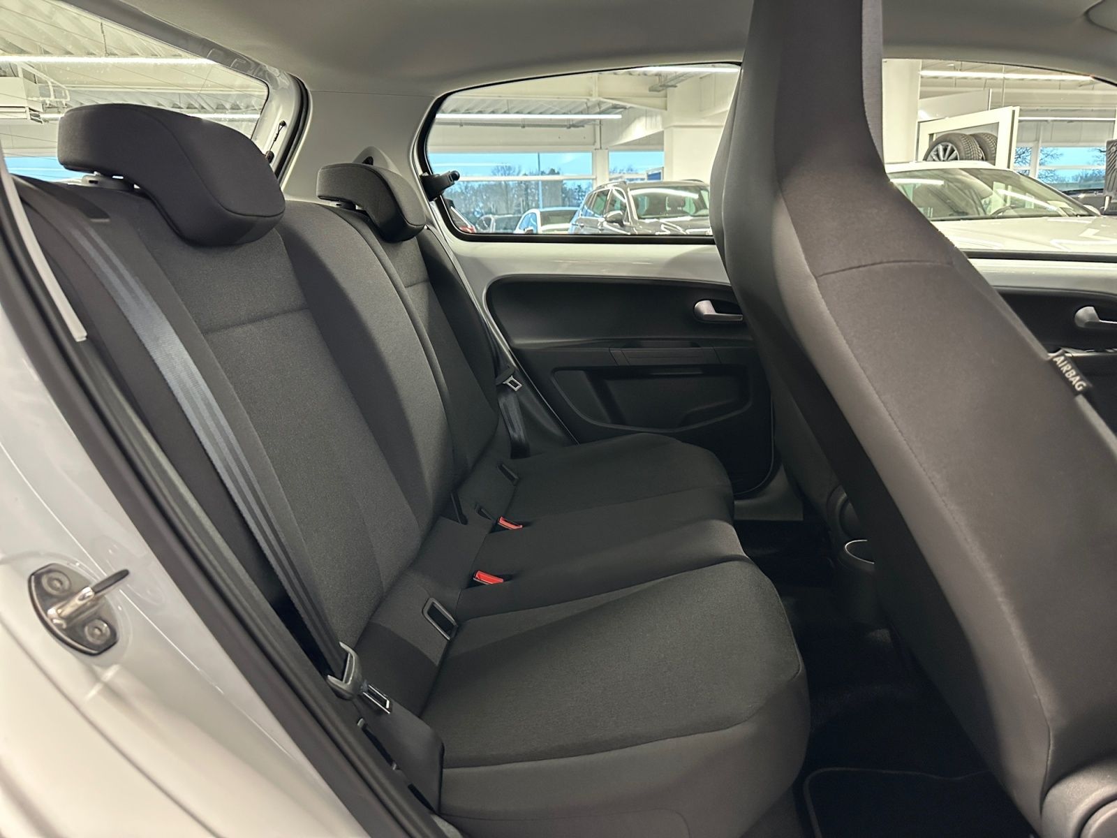 Volkswagen e-up! - Bild 11