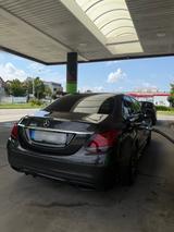 Mercedes-Benz C180 AMG Line EZ 01/2021 Garantie - : Mercedes 180