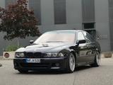 BMW 525i M Sport + Glasdach + DSP + 8 fach