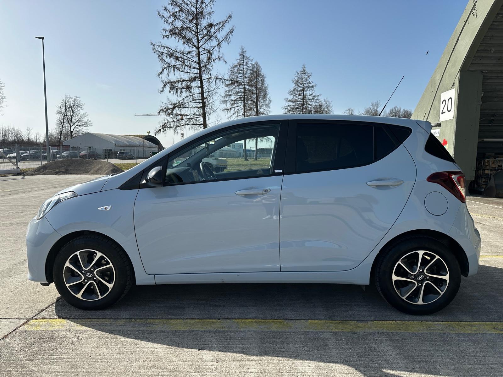 Hyundai i10 YES! *TÜV NEU*SHZ*RFK*