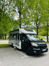 Ford Sunlight Adventure 690 L - Ford schwarz