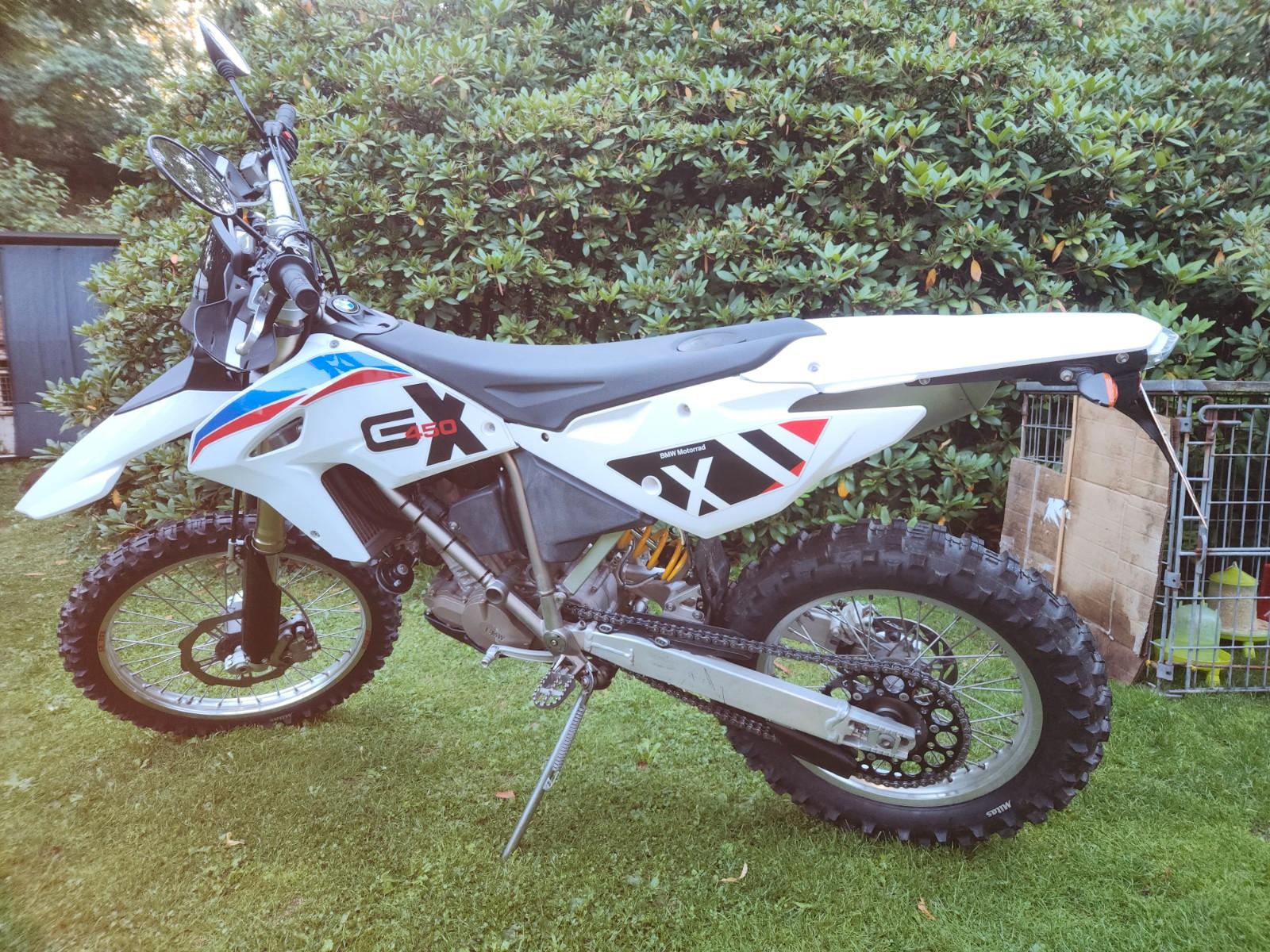 BMW G 450 X 2010 — engine 450 cm³, 42 HP (31kW)