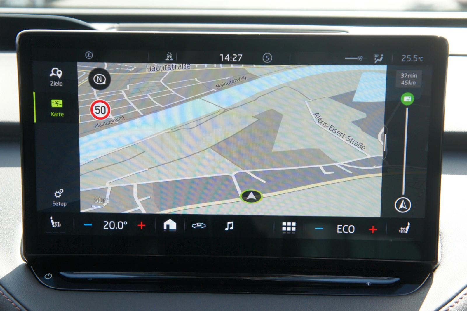 Skoda Enyaq 80 Suite*9 PAKETE*DRIVE+*AHK*PANO*W-PUMPE