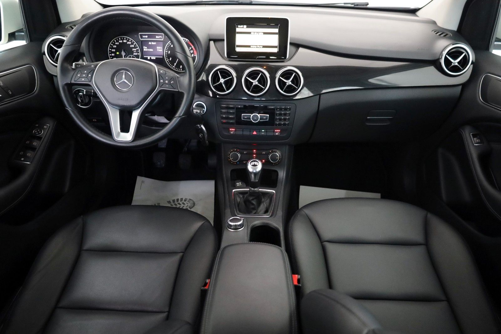 Fahrzeugabbildung Mercedes-Benz B 180 Leder,Navi,Xenon,SH,PDC,SR+WR