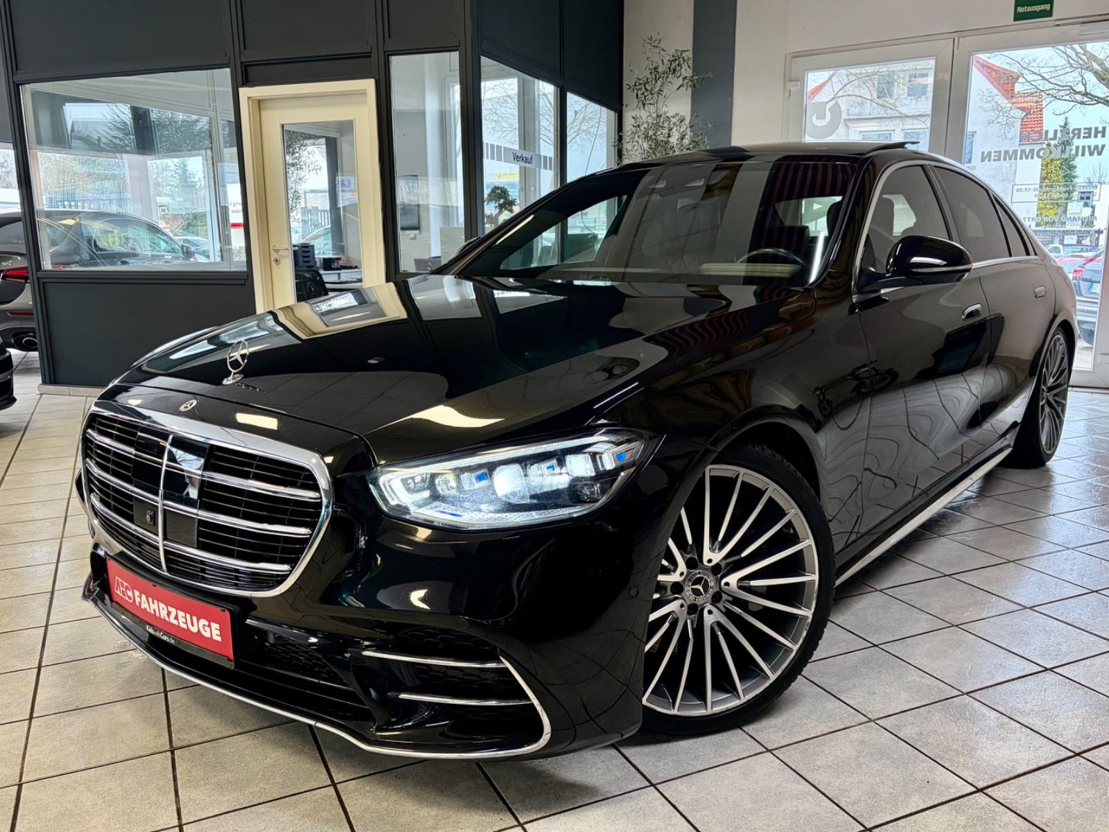 MERCEDES-BENZ S 400 d 4Matic AMG / Junge Sterne / Panorama