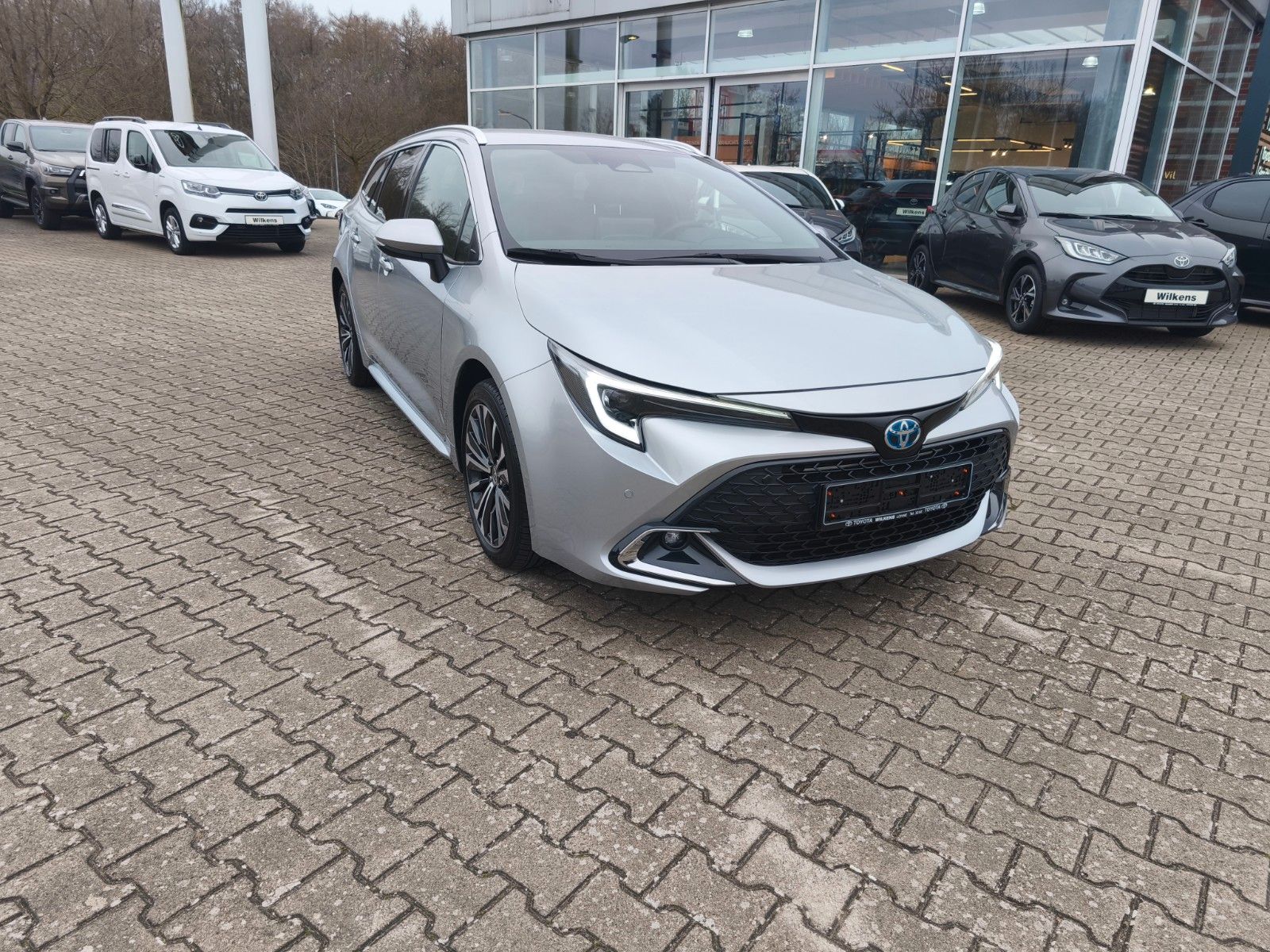 Toyota Corolla Touring Sports Hybrid Team D