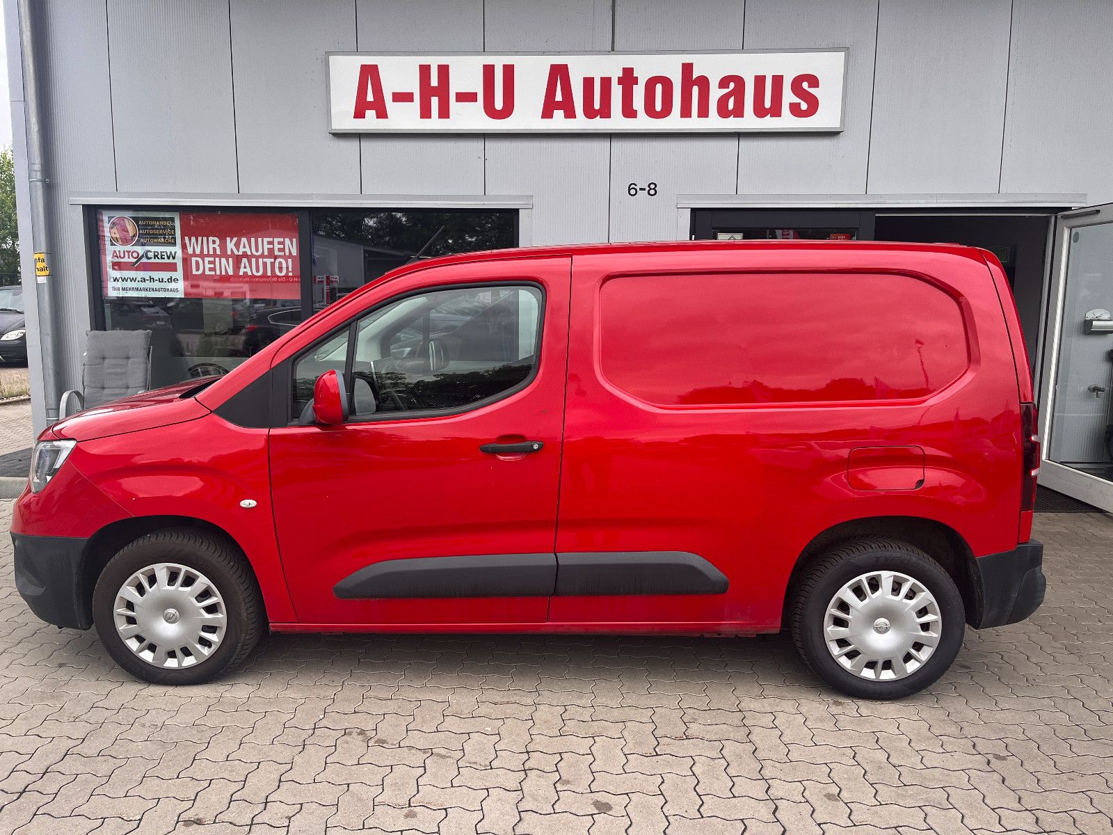 Fahrzeugabbildung Opel Combo E Cargo Edition