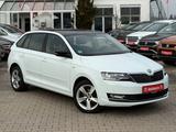 Skoda Rapid 1.0 TSI Spaceback Clever*PANO-DACH*8-FACH* - weiße Skoda Rapid
