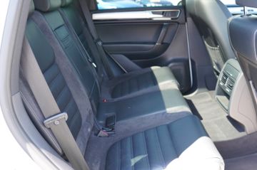 Volkswagen Touareg - 10