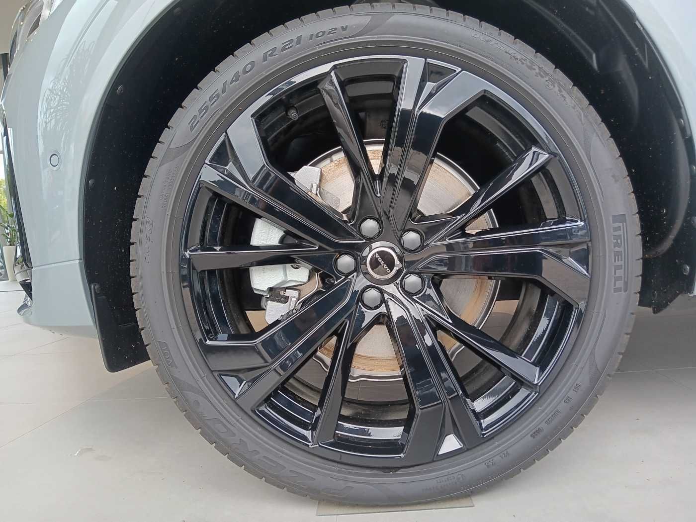 Fahrzeugabbildung Volvo XC60 T8 AWD Plus Black Edition