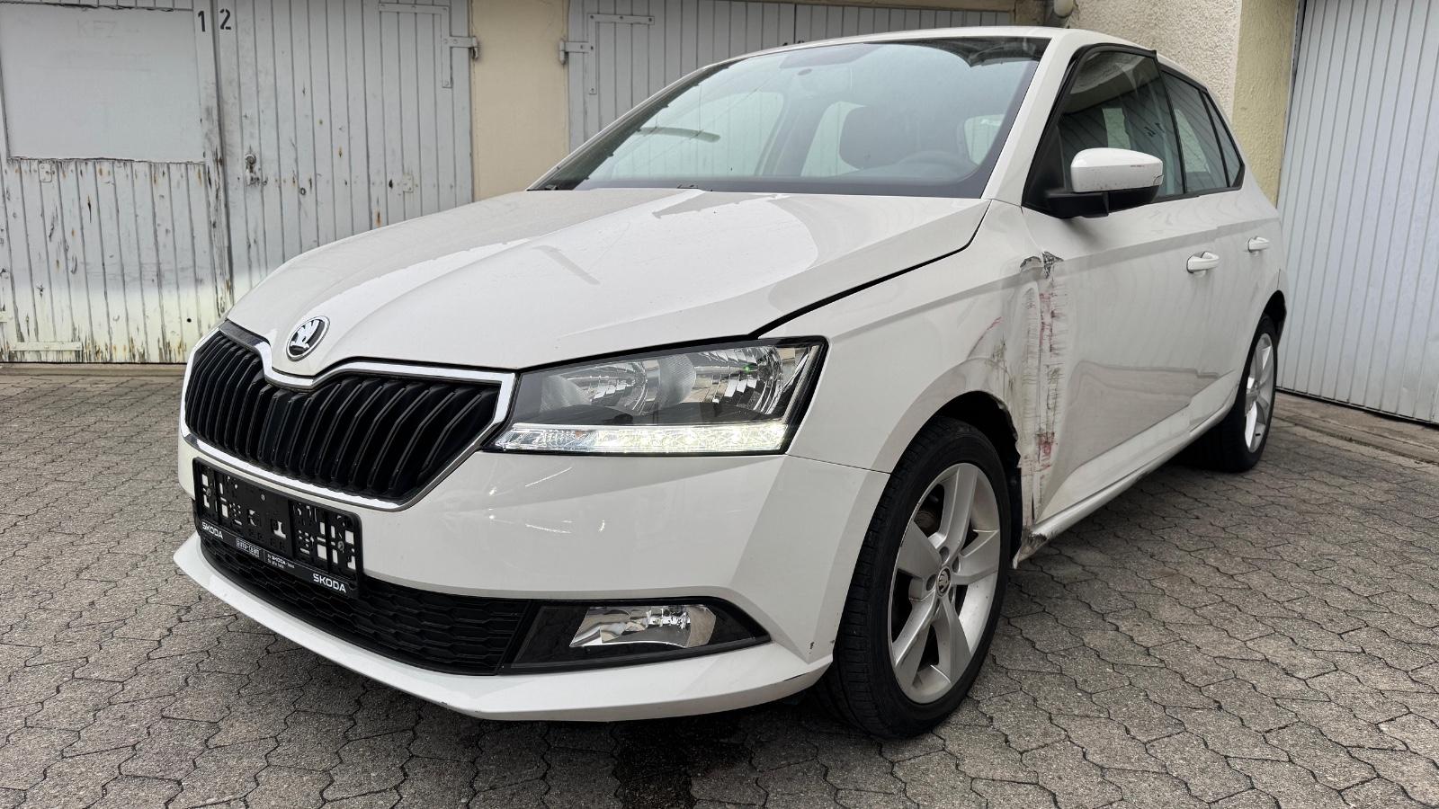 Skoda Fabia 1.0 MPI Cool Plus **FESTPREIS**