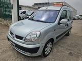 Renault Kangoo 1.5 dCi/82CV 5p - Renault Kangoo aus 2003 mit Diesel-Antrieb
