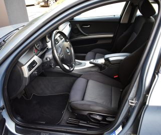 BMW 320 - 8